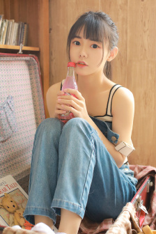 《乳揉みま痴汉电车》